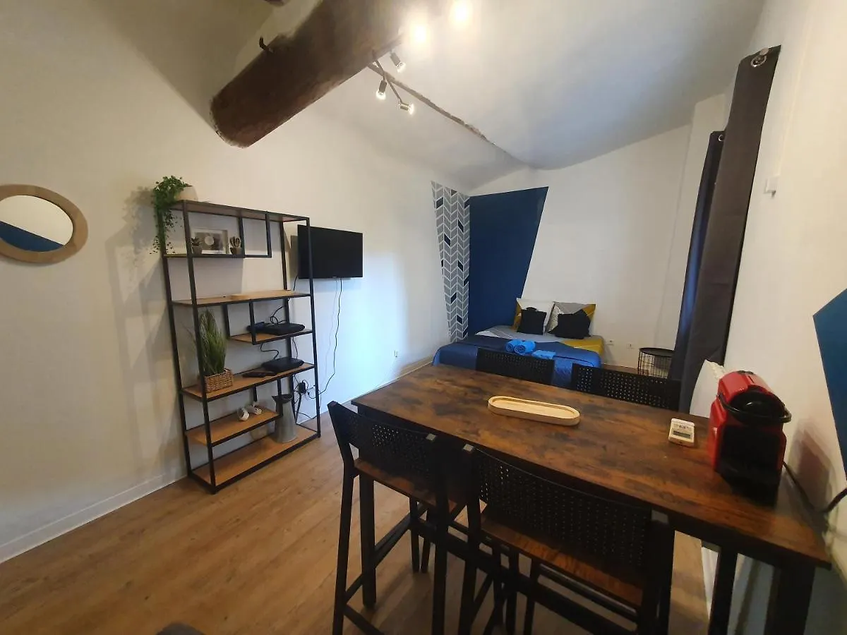 Studio Climatise Hyper Centre Aix En Provence Apartment Aix-en-Provence France